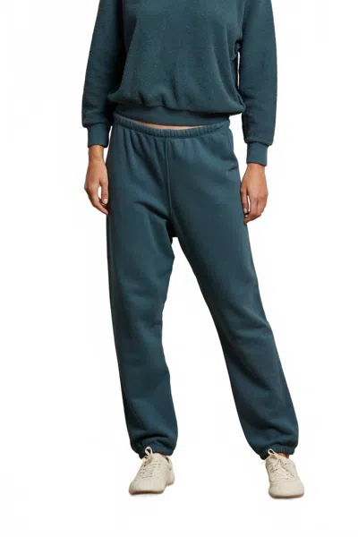 Perfectwhitetee Stevie Fleece Easy Sweatpant In Slate In Green