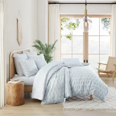 Peri Home Ikat Eyelet Duvet Set Blue