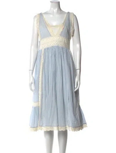 Pre-owned Péro V-neck Midi Length Dress In Blue