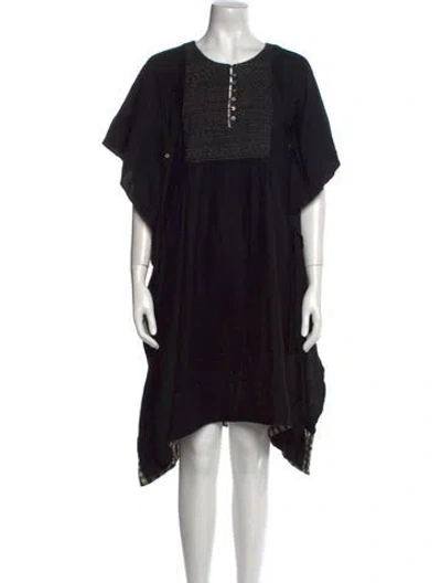 Pre-owned Péro Wool Knee-length Dress In Black