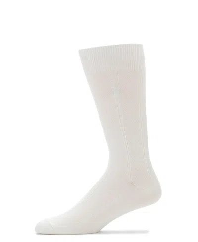 Perry Ellis Men's Textured Stitch Logo Socks In White