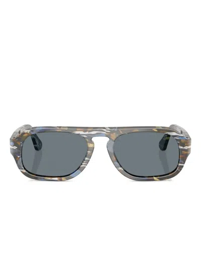 Persol Sonnenbrille Mit Eckigem Gestell In Gray
