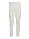 Peserico Diagonal Zipper Casual Pantsdiagonal Zipper Casual Pants In White