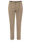 Peserico Cotton And Silk Trousers In Nude