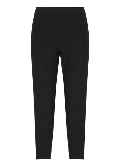 Peserico Cropped Trousers In Black
