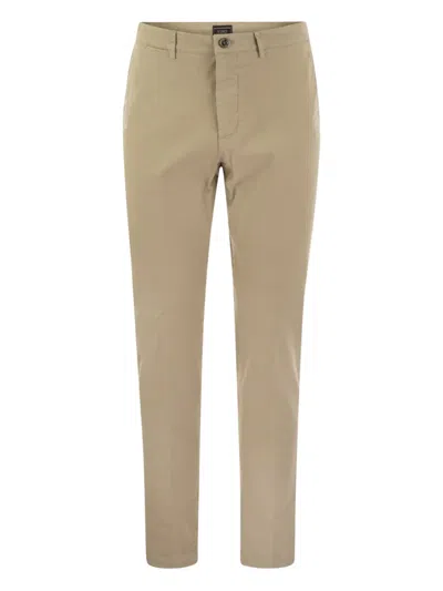 Peserico Stretch Cotton Gabardine Chino Trousers In Neutral