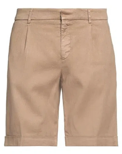Peserico Man Denim Shorts Camel Size 36 Linen, Cotton, Elastane In Beige