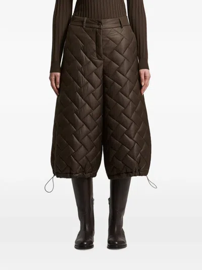 Peserico Quilted Drawstring Trousers In Brown
