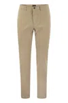 Peserico Men's Stretch Cotton Gabardine Chino Trousers