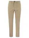 Peserico Stretch Cotton Gabardine Chino Trousers In Neutral