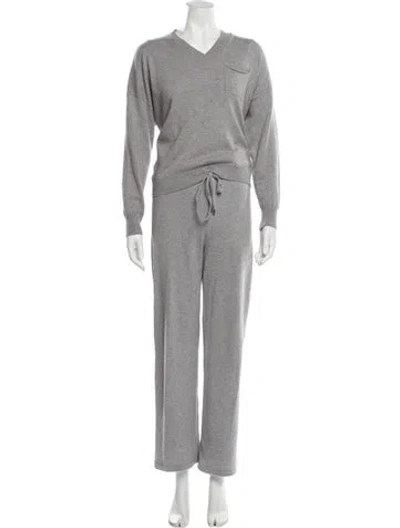 Pre-owned Peserico Virgin Wool Set In Gray