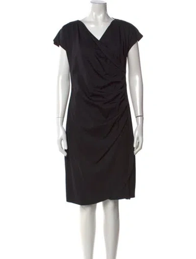 Pre-owned Peserico V-neck Knee-length Dress In Gray