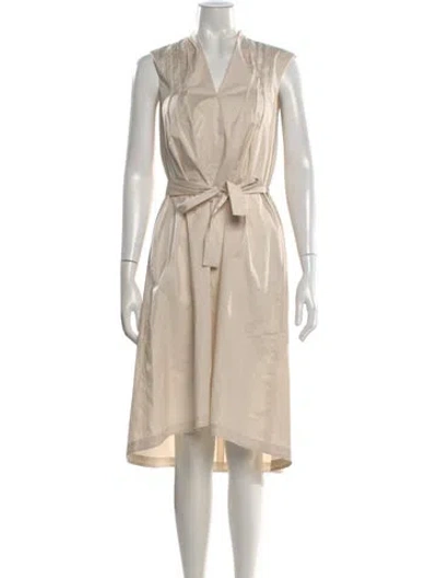 Pre-owned Peserico V-neck Knee-length Dress W/ Tags In Neutral
