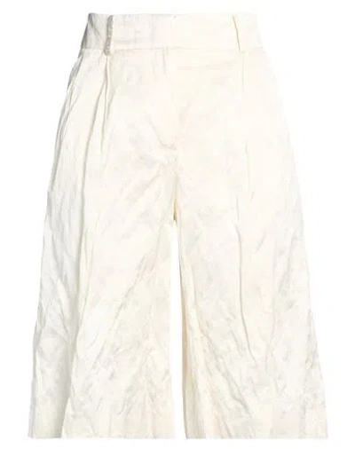Peserico Woman Shorts & Bermuda Shorts Cream Size 6 Viscose, Cotton, Metallic Fiber In Neutral