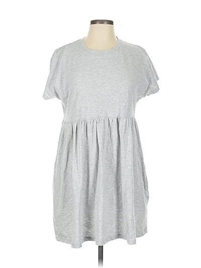 Pre-owned Petal And Pup Casual Dress In Gray