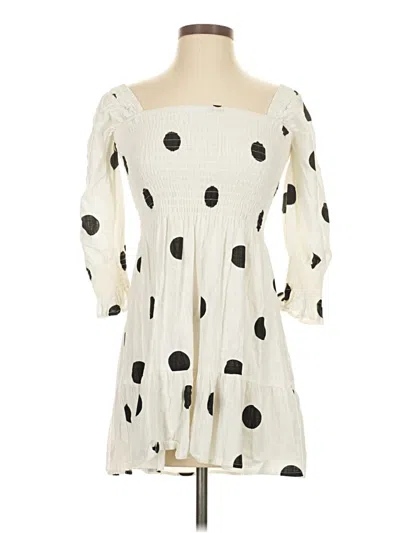 Pre-owned Petal And Pup Casual Dress In White