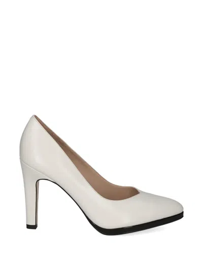 Peter Kaiser Pointed Pumps In White