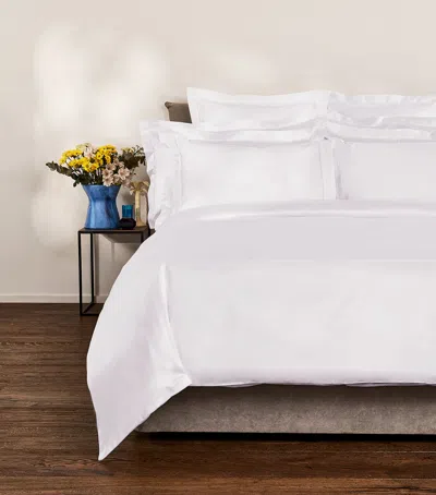 Peter Reed Wycollar Super King Flat Sheet In White