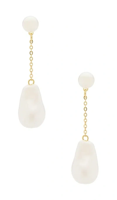 Petit Moments Evelyn Earrings In Gold