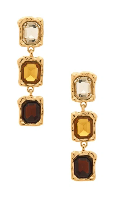 Petit Moments Glow 垂褶耳饰 In Gold