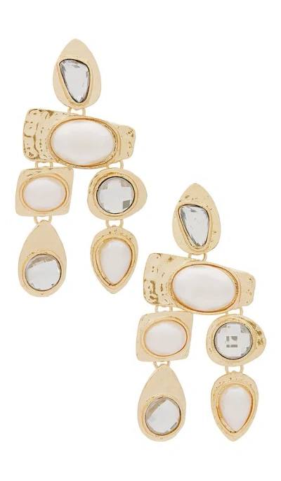 Petit Moments Multi Stone Earrings In Pearl
