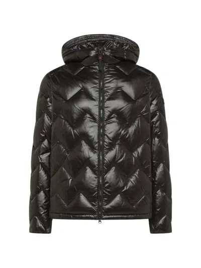 Peuterey Chevron-quilted Hooded Coat In Black