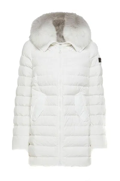 Peuterey Chic Women's Mini Jacket For Effortless Style In White
