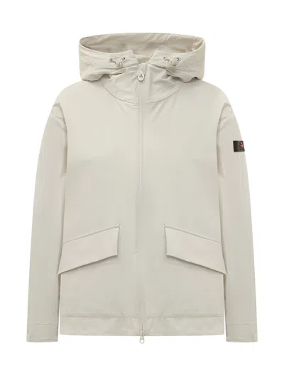 Peuterey Darbands Jacket - A Season Of Style And Comfort In 729