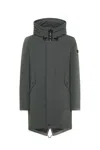Peuterey Three-layer Sturdy Fabric Parka In Green