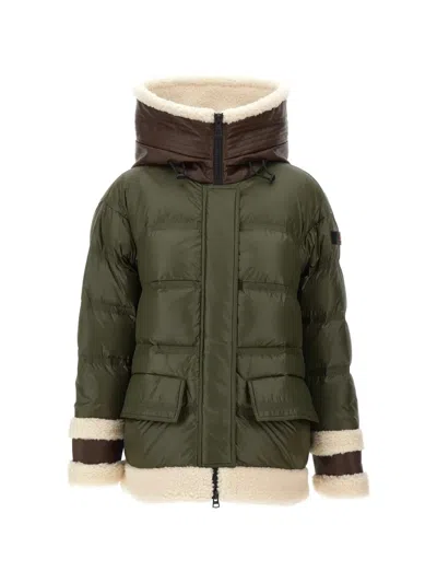 Peuterey Kunto Faux-fur Trim Down Coat In Green