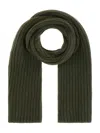 Peuterey Logo-patch Ribbed-knit Scarf In Green
