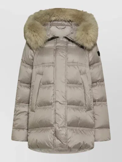 Peuterey Quilted Puffer Coat In Neutral