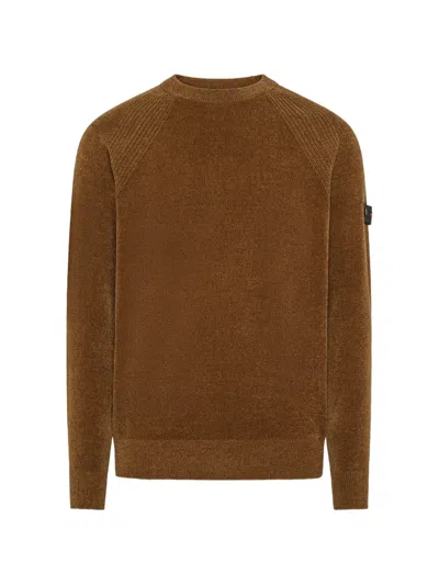 Peuterey Raglan-sleeve Logo-patch Sweater In Brown