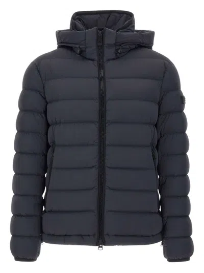 Peuterey Tailored Black Coat With Minimalist Design
