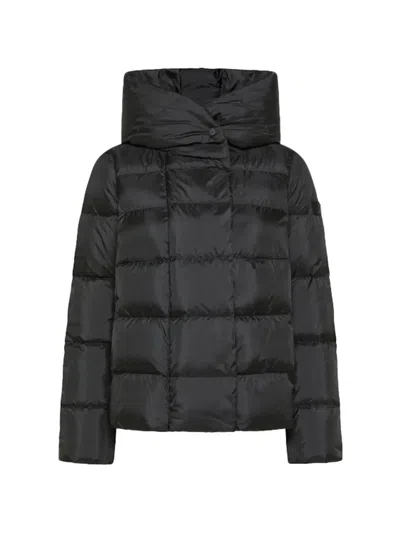 Peuterey Tucano Mqn Quilted Hooded Jacket In Black