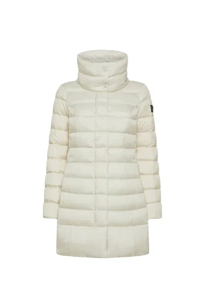 Peuterey Turtle Dove In Neutral