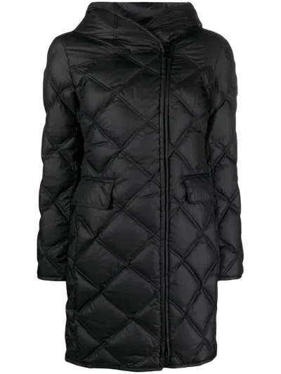 Peuterey Hooded Quilted Coat In Black