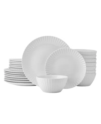 Pfaltzgraff Fluted Grace 24-pc. Dinnerware Set, Service For 8 In White