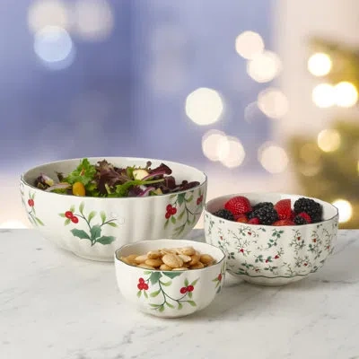 Pfaltzgraff Winterberry 3-piece Scalloped Serving Bowl Set In Assorted