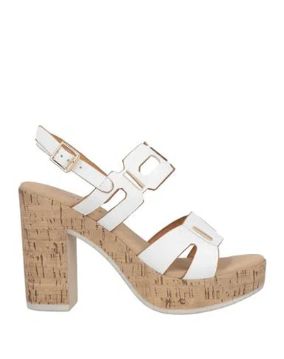 Phil Gatièr By Repo Woman Sandals White Size 8 Leather