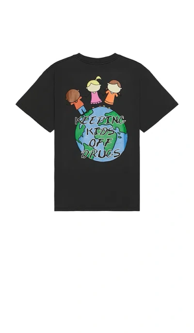 Philcos D.a.r.e. Globe Boxy Tee In Black