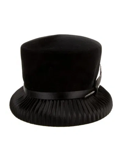 Pre-owned Philip Treacy Rabbit Top Hat In Black