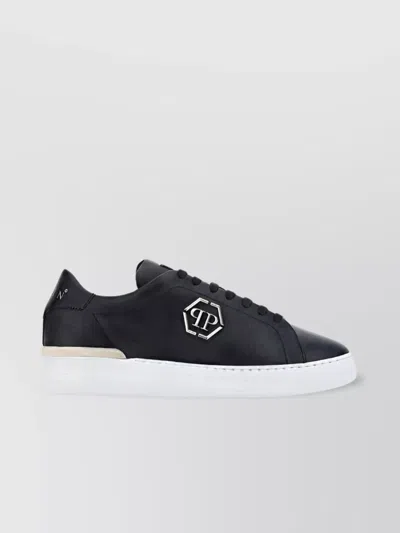 Philipp Plein Hexagon Low Top Sneakers In Black