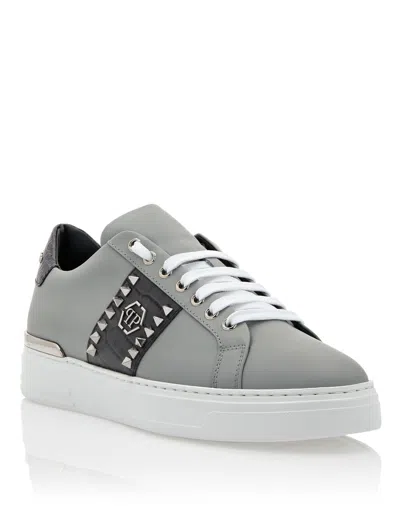 Philipp Plein Leather Lo-top Sneakers The Plein Original Tm In Grey