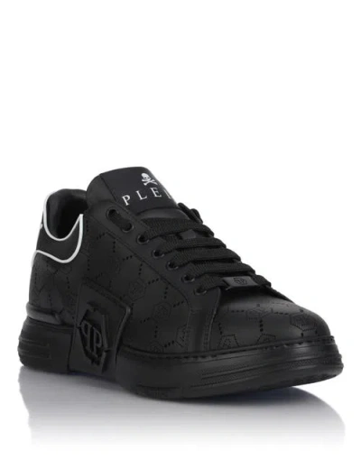 Philipp Plein Low Top Sneakers Phantom Monogram Unisex In Black