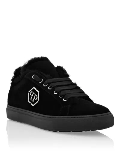 Philipp Plein Logo-plaque Leather Sneakers In Black