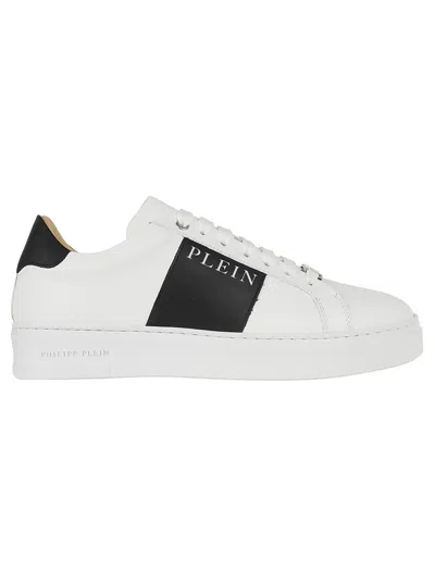 Philipp Plein Sleek Calf Leather Sneakers In White