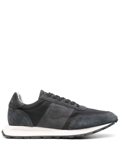 Philippe Model Flat Shoes In Black