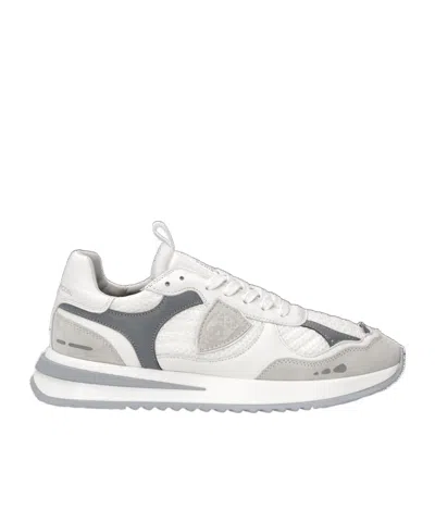 Philippe Model Lace-up Low-cut Sneakers In White