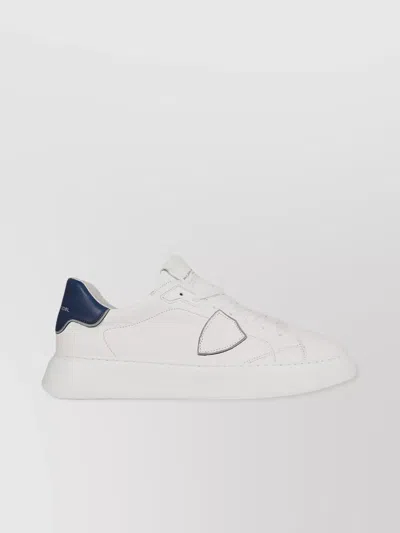 Philippe Model Low-top Paris Leather Sneakers In White